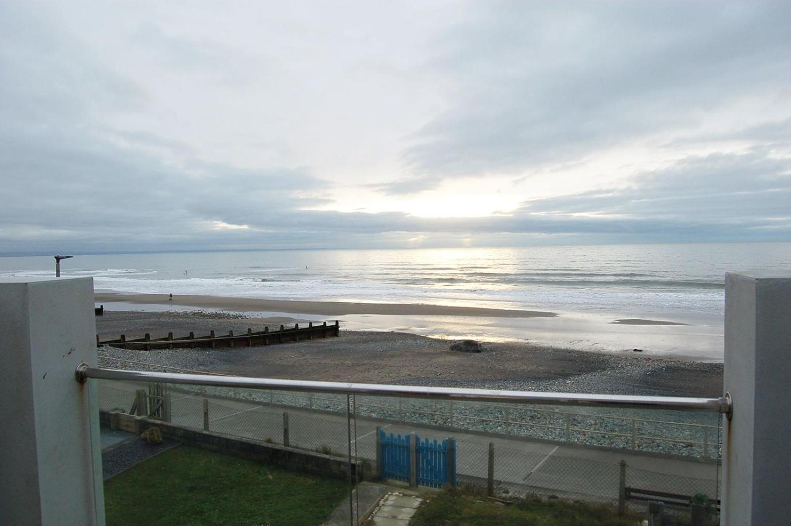 Seagull Beach House Tywyn Buitenkant foto